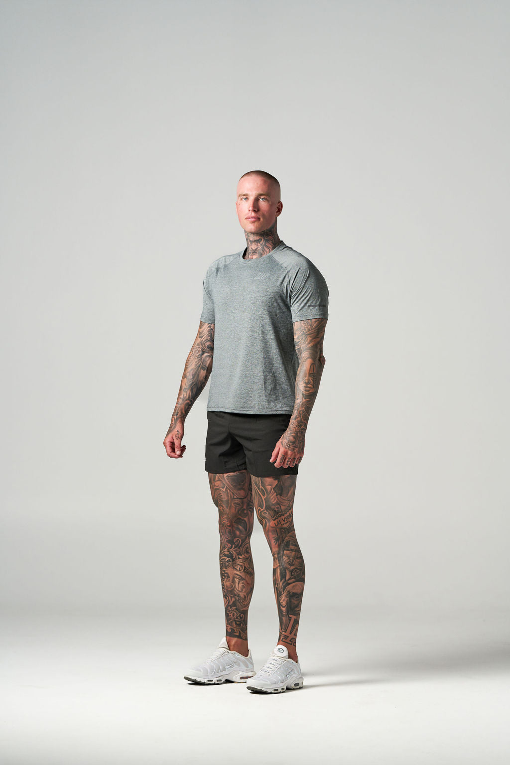 reflective tee - charcoal