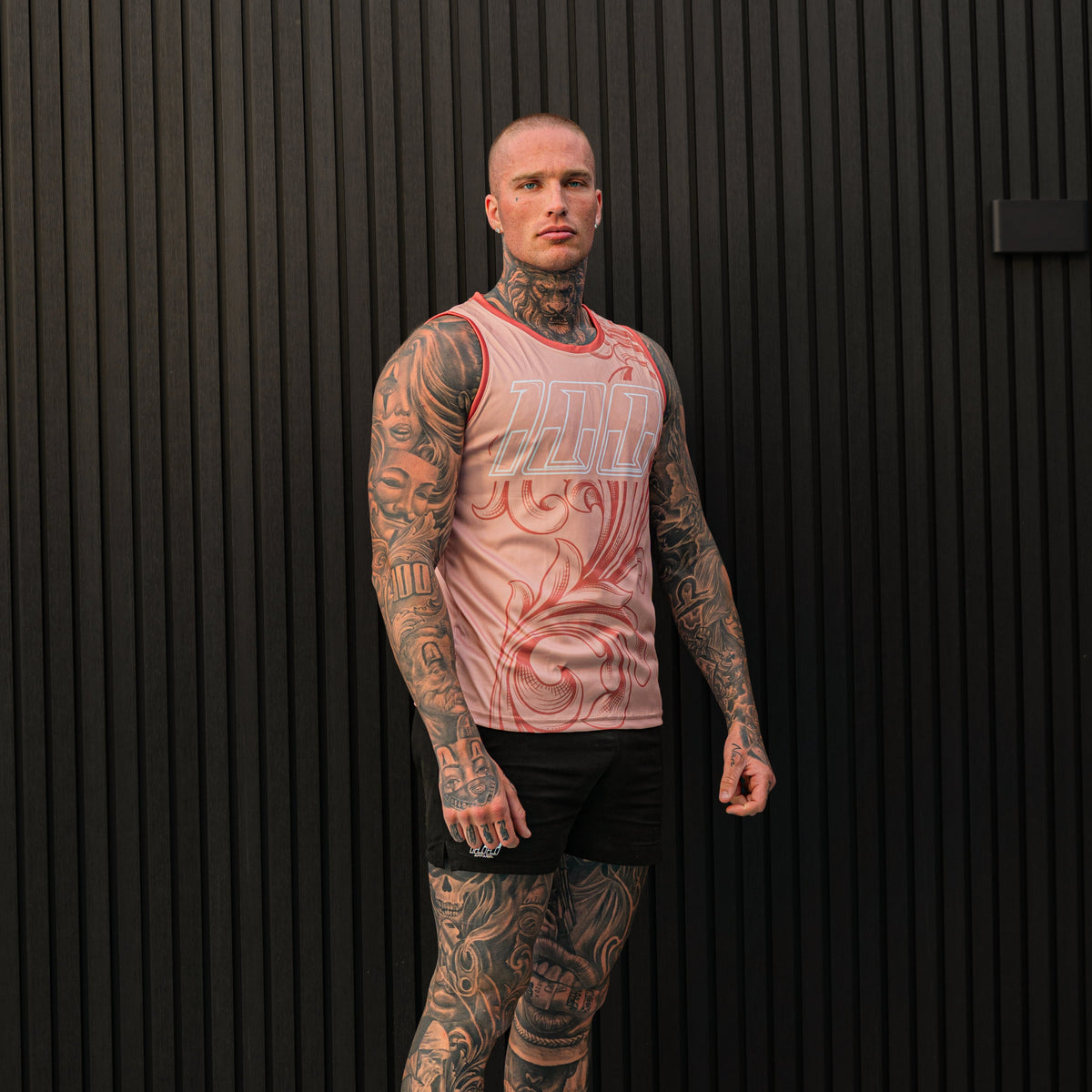 SIGNATURE TANK