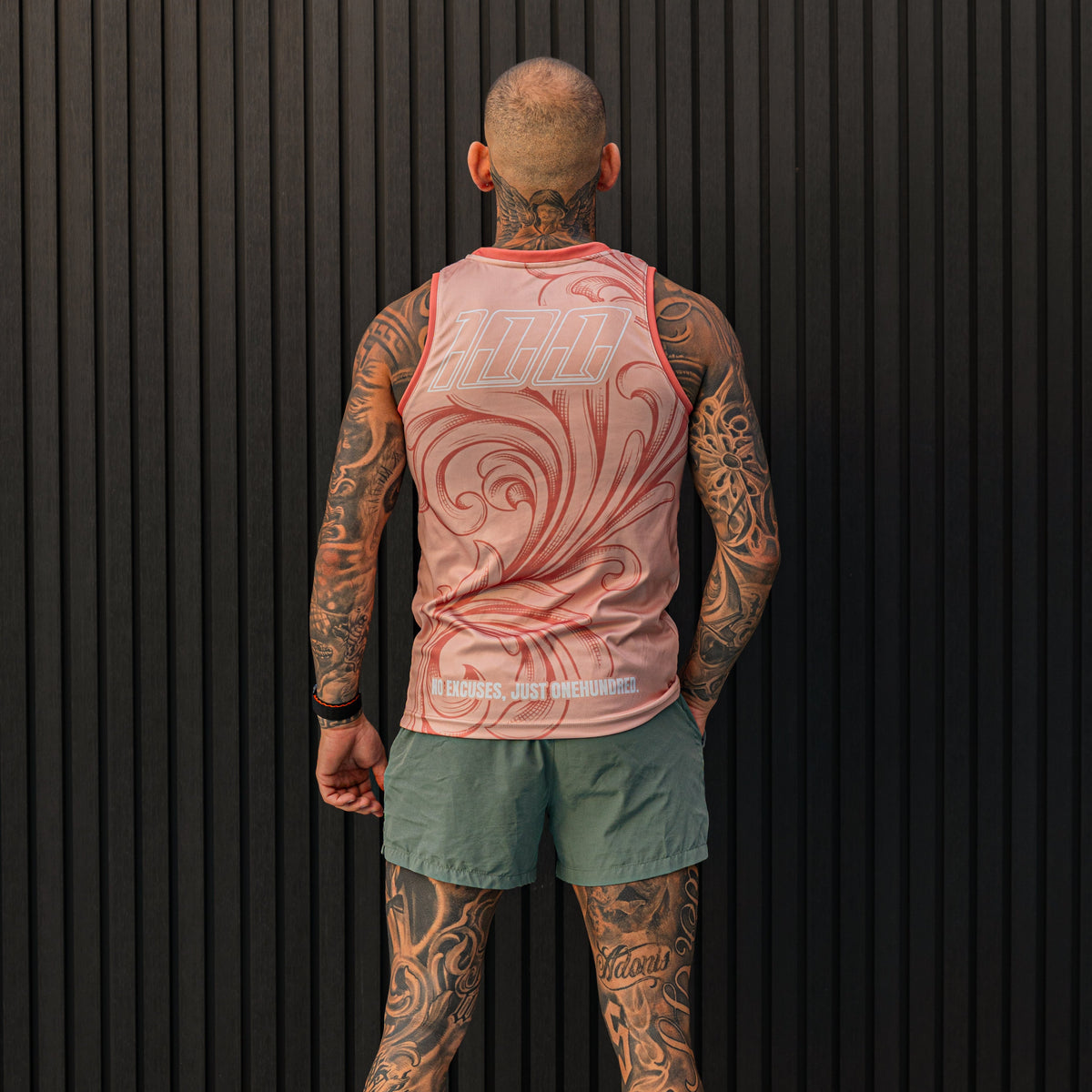 SIGNATURE TANK