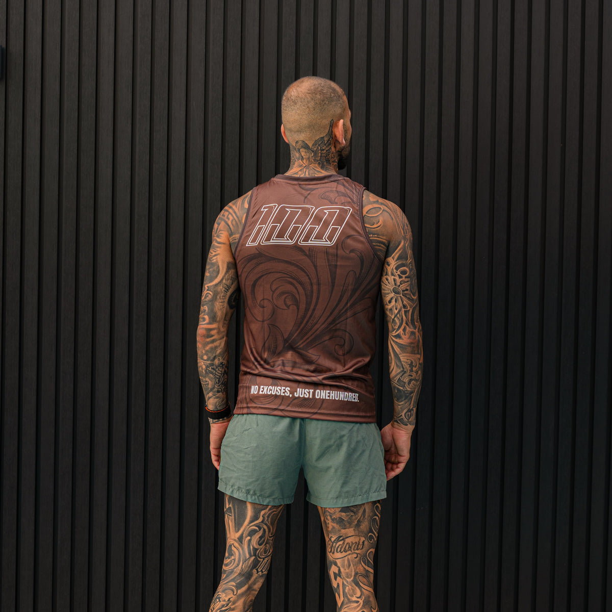 SIGNATURE TANK