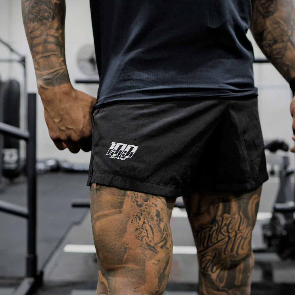 100 Shorts - black
