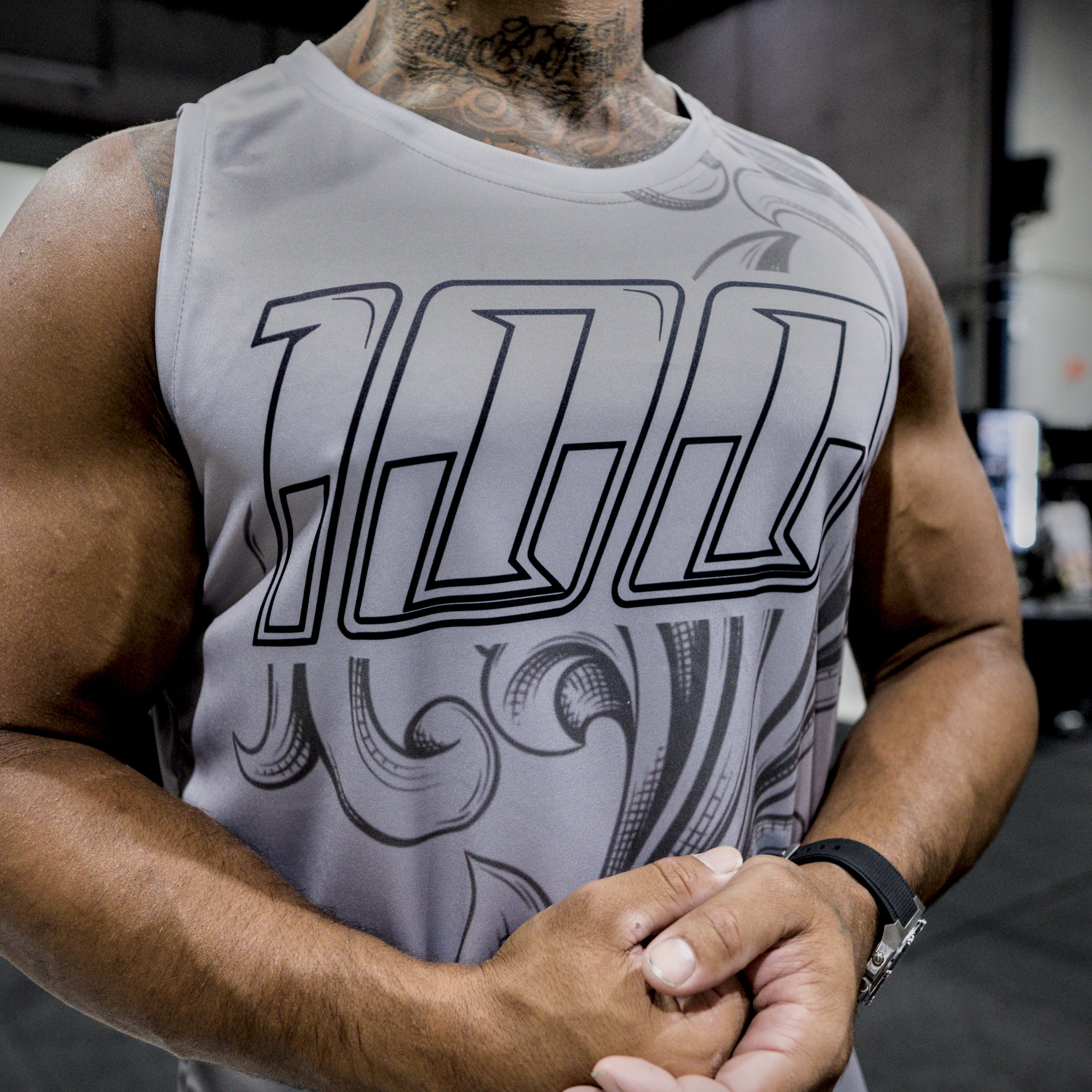 100 TANK - ice grey